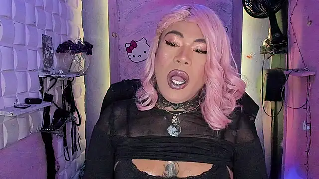 tsviolett online show from March 20, 2025, 5:58 pm