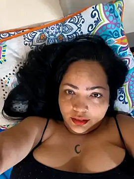 NIKOLE1301 online show from February 6, 2026, 2:13 pm