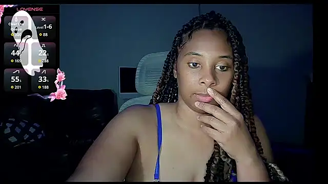 Snapshot of sassyslayz chatting on October 20, 2025, 2:35 am sassyslayz online show from October 20, 2025, 2:35 am