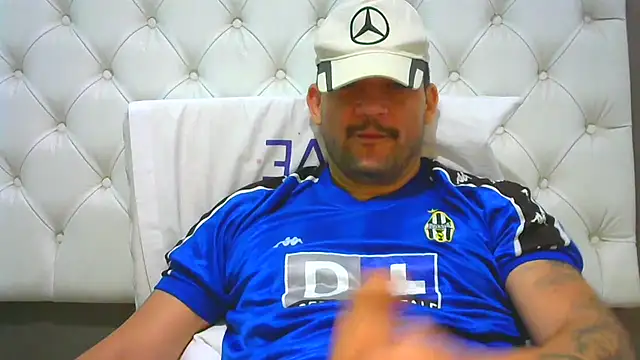 altenori112 online show from January 18, 2026, 11:57 am