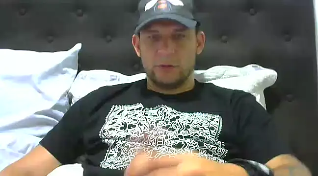 altenori112 online show from March 14, 2025, 6:50 pm