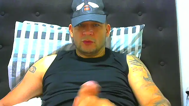 altenori112 online show from September 24, 2025, 2:12 pm