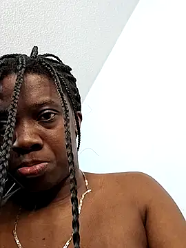 doucebrune online show from February 13, 2026, 8:53 pm