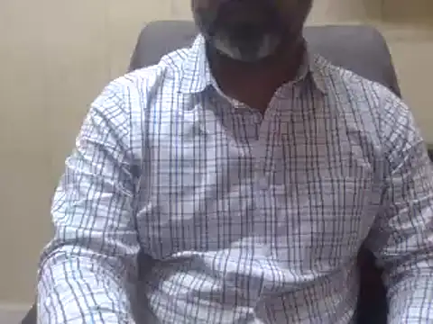 hairymaster95 online show from February 21, 2025, 9:45 am