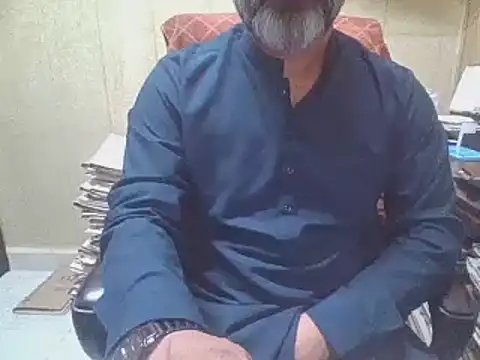 hairymaster95 online show from October 7, 2025, 3:29 am