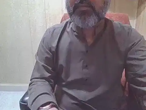 hairymaster95 online show from March 11, 2026, 7:24 am