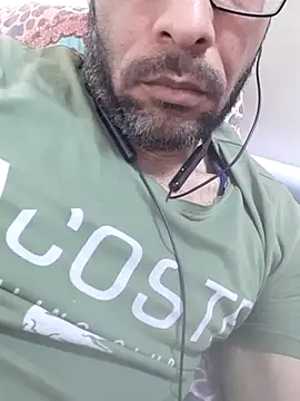 Snapshot of akramali40yo chatting on December 2, 2025, 10:44 pm akramali40yo online show from December 2, 2025, 10:44 pm