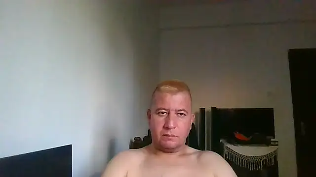 KingoftheNorth2021 online show from April 20, 2026, 3:24 pm