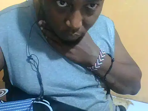 Snapshot of honeyswit chatting on February 8, 2026, 9:12 pm honeyswit online show from February 8, 2026, 9:12 pm