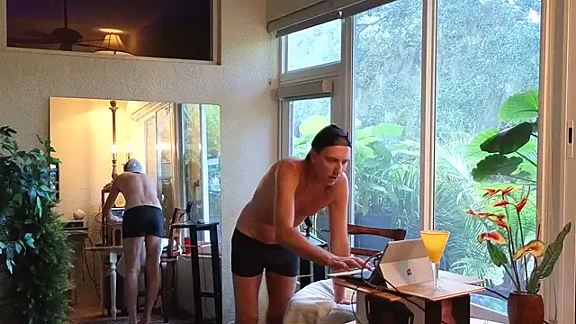 eliberator1777 online show from October 1, 2025, 8:57 pm