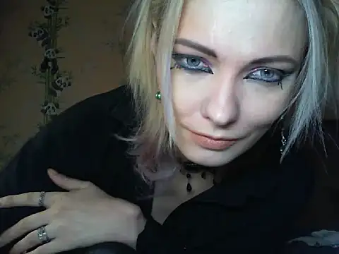 WildMissNiks online show from June 2, 2026, 6:46 am