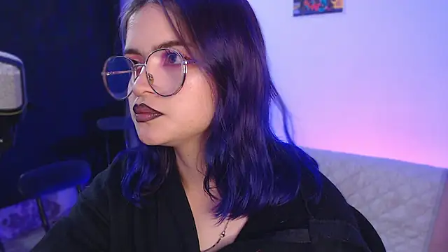 Snapshot of Raventh_ chatting on July 7, 2026, 2:14 am Raventh online show from July 7, 2026, 2:14 am