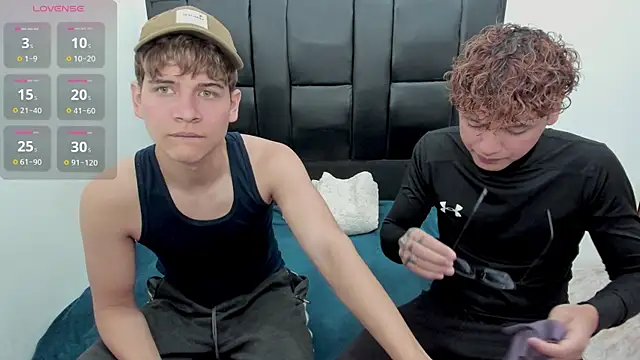 Snapshot of javieryalejandro chatting on October 27, 2025, 2:51 pm javieryalejandro online show from October 27, 2025, 2:51 pm