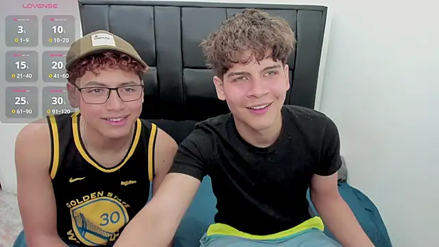 Snapshot of javieryalejandro chatting on September 30, 2025, 12:11 pm javieryalejandro online show from September 30, 2025, 12:11 pm