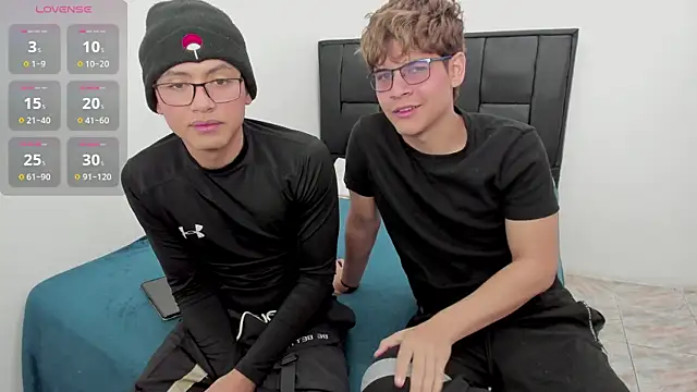 Snapshot of javieryalejandro chatting on November 5, 2025, 1:36 pm javieryalejandro online show from November 5, 2025, 1:36 pm