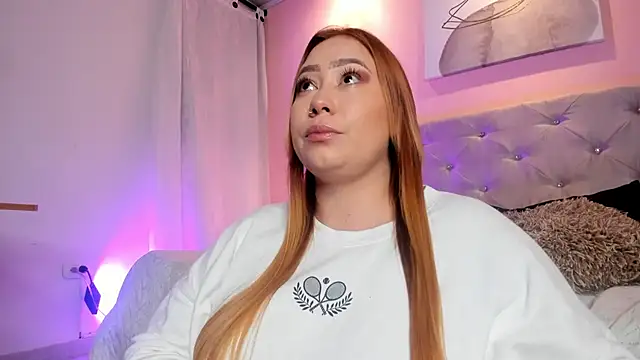 hannamartinn online show from November 21, 2025, 2:10 am