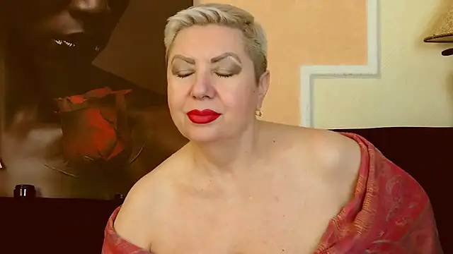 LadyPosh online show from February 20, 2025, 4:28 am