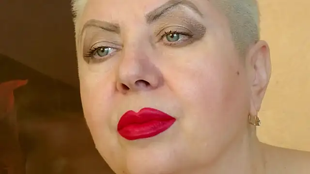 LadyPosh online show from March 13, 2025, 9:37 pm