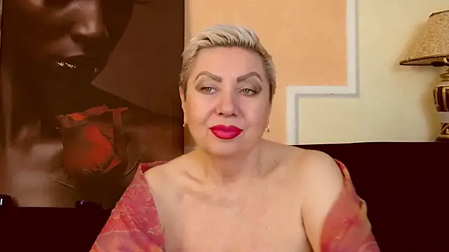 LadyPosh online show from September 24, 2025, 8:59 pm