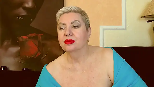 LadyPosh online show from February 19, 2025, 1:18 am