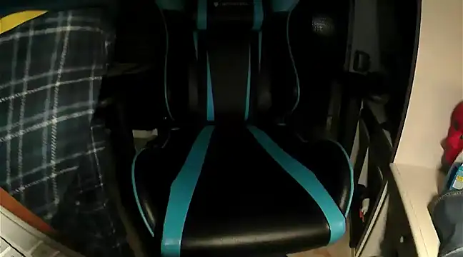 Snapshot of DoubleMassiveT chatting on January 8, 2025, 1:00 am DoubleMassiveT online show from January 8, 2025, 1:00 am