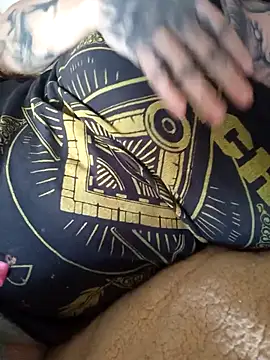 vamporasuccubus19777 online show from November 16, 2025, 9:19 pm