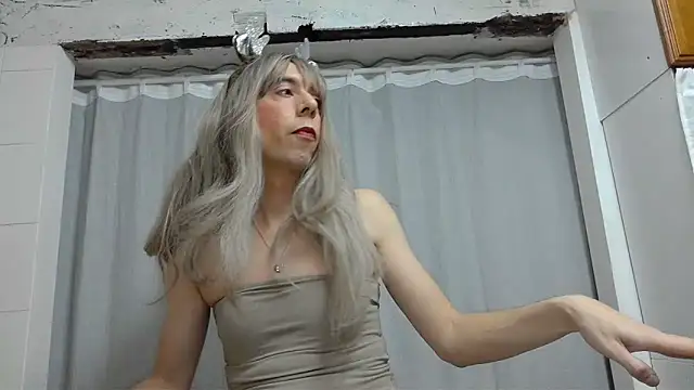 GetHornyHorny online show from December 19, 2025, 1:13 pm