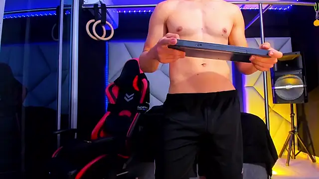 Aydenmiller96 online show from May 25, 2026, 1:21 pm