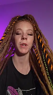 LucidLucy online show from November 9, 2025, 6:50 am