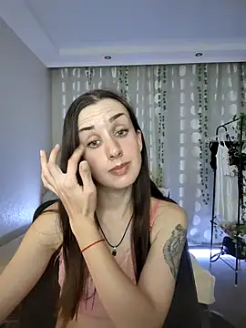 FranceskoJones online show from September 9, 2025, 4:16 pm