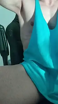 sexy fit guy on cam online show from April 25, 2026, 1:03 pm