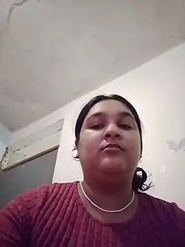 Indianbloom- online show from December 1, 2025, 8:15 am