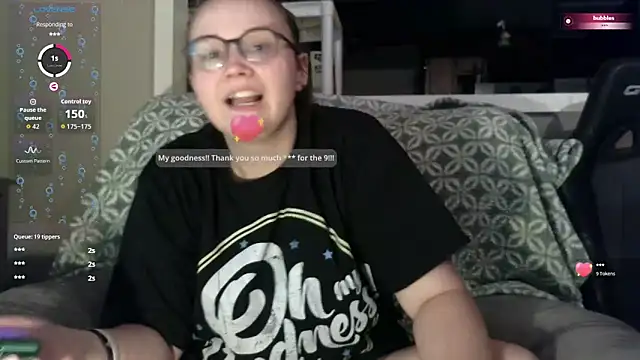 ZeTurtleMaster online show from October 28, 2025, 1:39 am