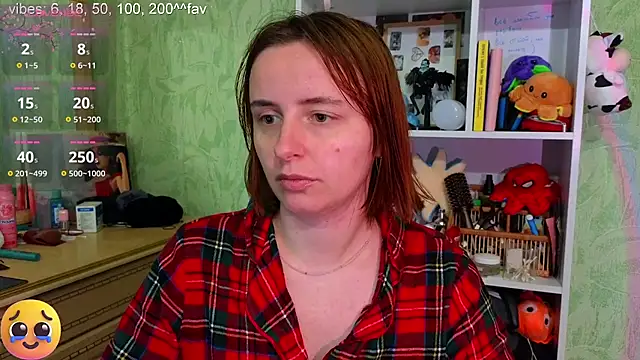 DanaMartina online show from November 16, 2025, 1:49 pm