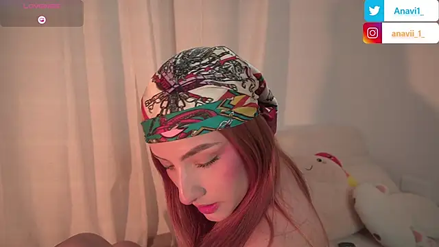 Anavi  online show from November 4, 2025, 11:19 pm