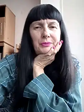 MelanyBanks online show from October 22, 2025, 11:09 am