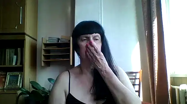 Snapshot of MelanyBanks chatting on March 7, 2025, 12:12 pm MelanyBanks online show from March 7, 2025, 12:12 pm