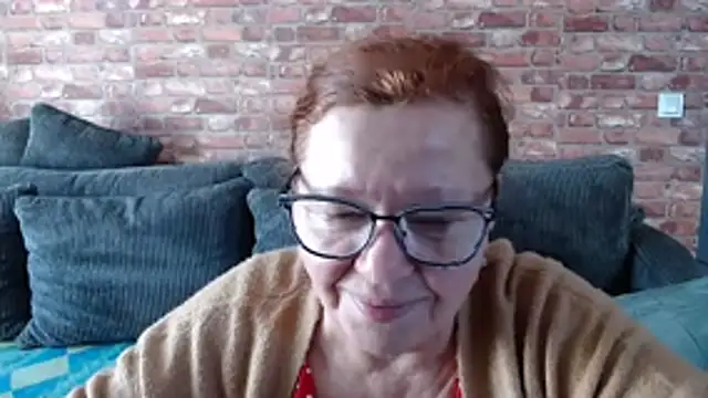Snapshot of Adelewildx chatting on November 22, 2025, 11:31 am Adelewildx online show from November 22, 2025, 11:31 am