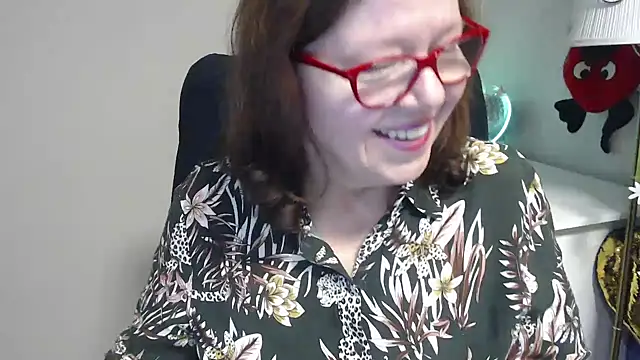 Snapshot of Adelewildx chatting on March 11, 2025, 7:46 am Adelewildx online show from March 11, 2025, 7:46 am