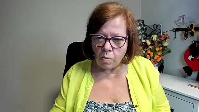 Adelewildx online show from June 2, 2026, 2:33 am