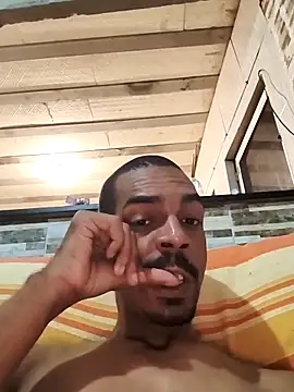 Latrel01 online show from November 16, 2025, 12:48 am