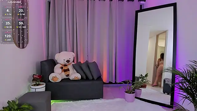 Snapshot of roxie_gates_ chatting on February 27, 2025, 1:08 am roxie gates online show from February 27, 2025, 1:08 am