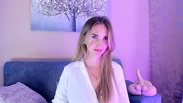 BellaMarieX online show from March 3, 2025, 12:01 am