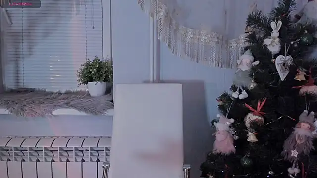 Eva Shameless online show from December 24, 2024, 6:17 pm