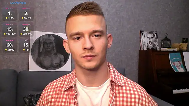 Marvelboy  online show from December 7, 2024, 9:06 pm