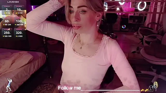 AnnieGOld  online show from March 29, 2026, 7:59 pm