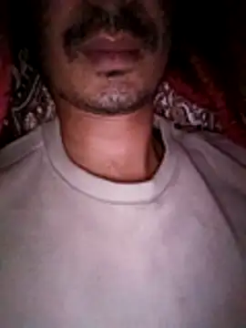 Snapshot of dreamtoungelick69 chatting on February 4, 2026, 6:47 pm dreamtoungelick69 online show from February 4, 2026, 6:47 pm