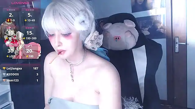 candy cola online show from October 17, 2025, 9:56 am