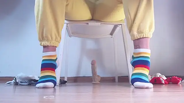 Foot Goddes  online show from January 10, 2025, 9:44 am