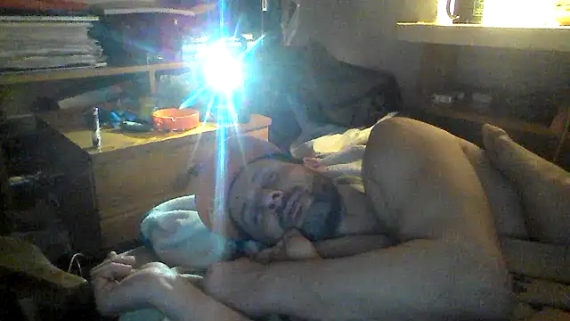 Snapshot of FireFox_Feel chatting on February 25, 2025, 10:31 pm FireFox Feel online show from February 25, 2025, 10:31 pm